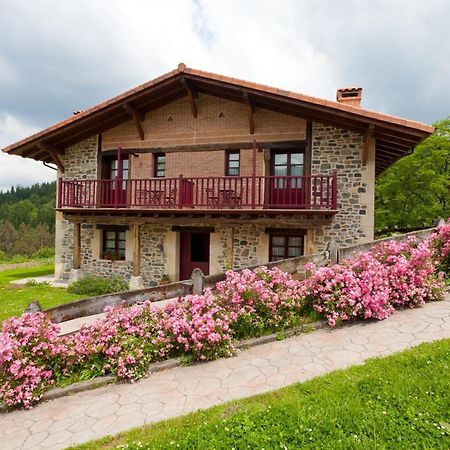 Отель Casa Rural Etxegorri Orozko Экстерьер фото