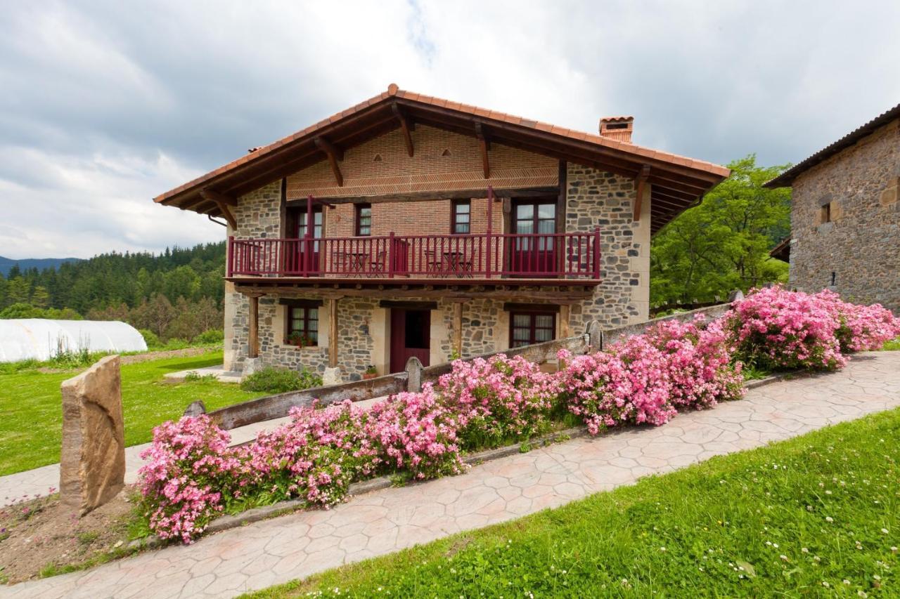 Отель Casa Rural Etxegorri Orozko Экстерьер фото